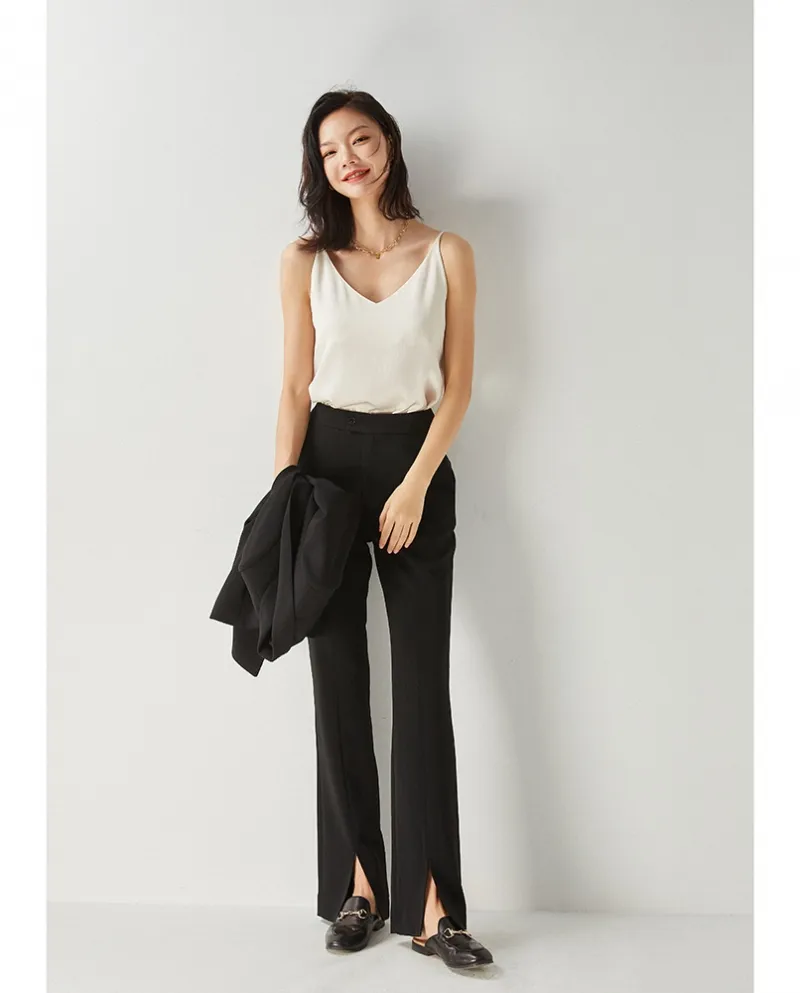 23 Autunno New Slim Fit Nero Casual Pantaloni larghi Fessura anteriore Micro-flare Pantaloni dimagranti a vita alta per le donne