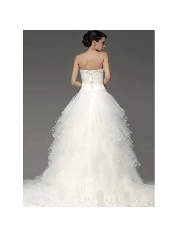 ANNIKA - Elegante Abito da Sposa Online con Gonna Vaporosa a Balza in Tulle