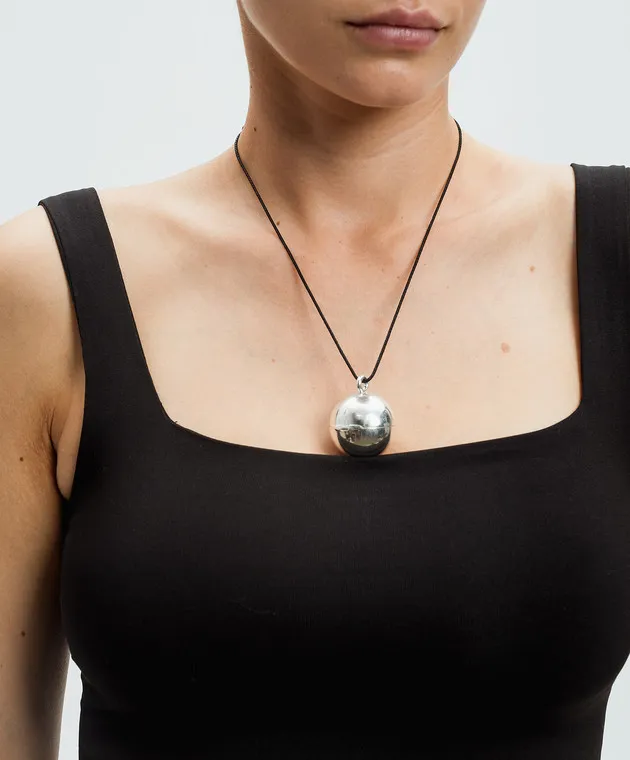 ANNIKA INEZ Collana con ciondolo sfera a specchio in argento 635
