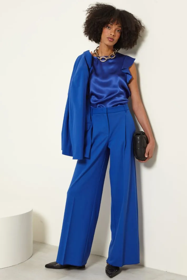 Blusa in raso con spacchi