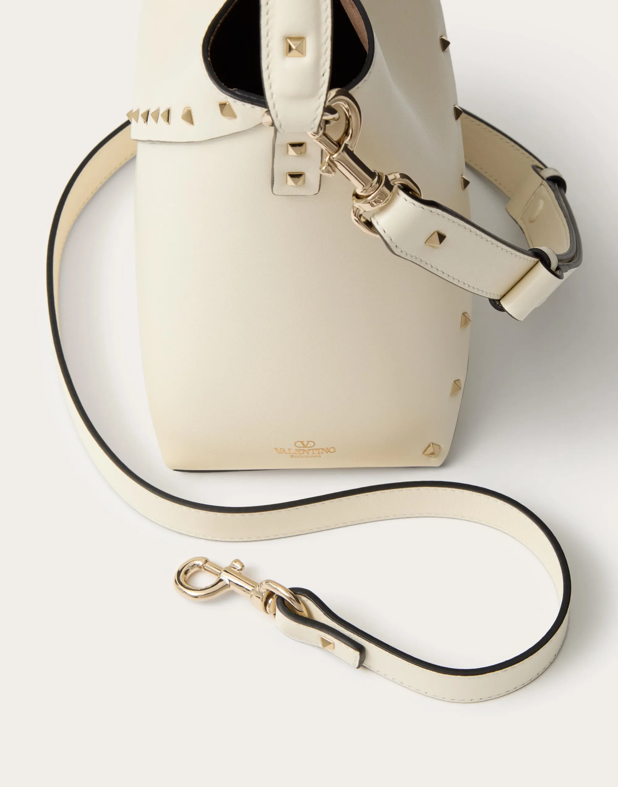 BORSA A SECCHIELLO VALENTINO GARAVANI VALENTINO GARAVANI ROCKSTUD WISPY IN VITELLO