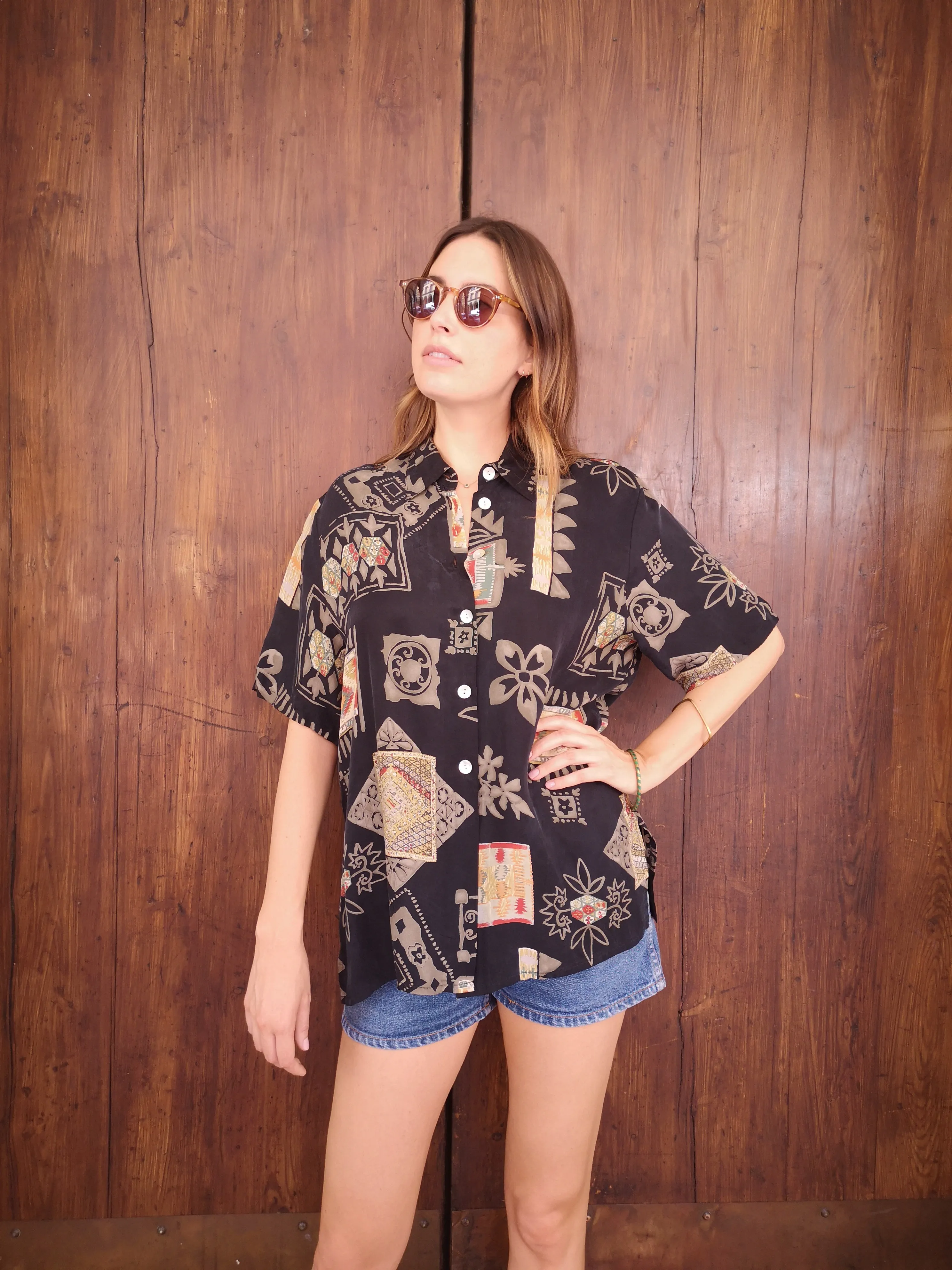 Camicia in pura seta nera fantasia azteca