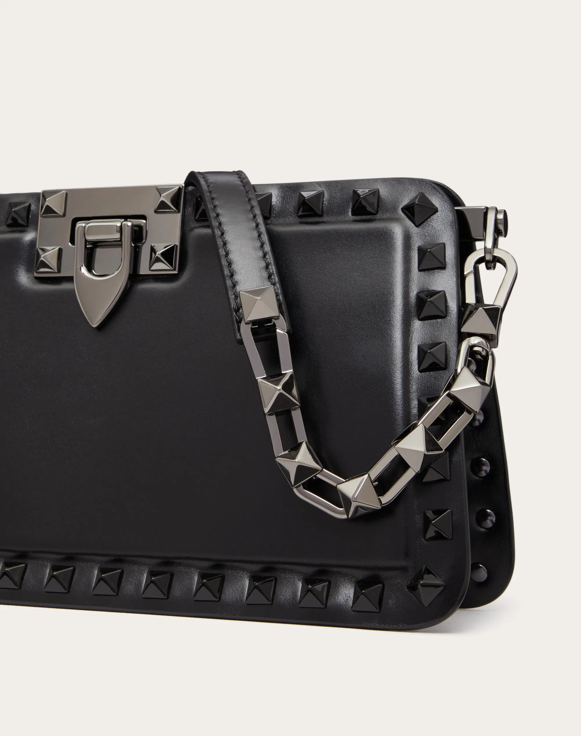 CLUTCH ROCKSTUD IN VITELLO