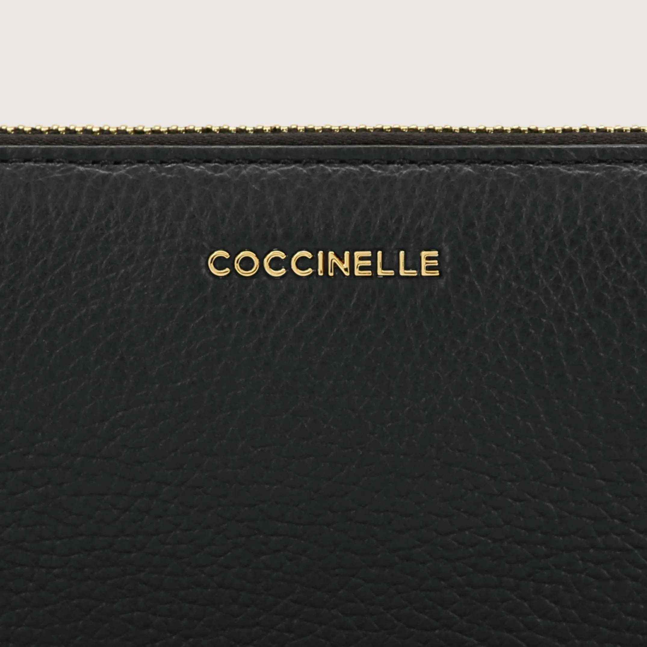 Coccinelle portafoglio metallic soft nero