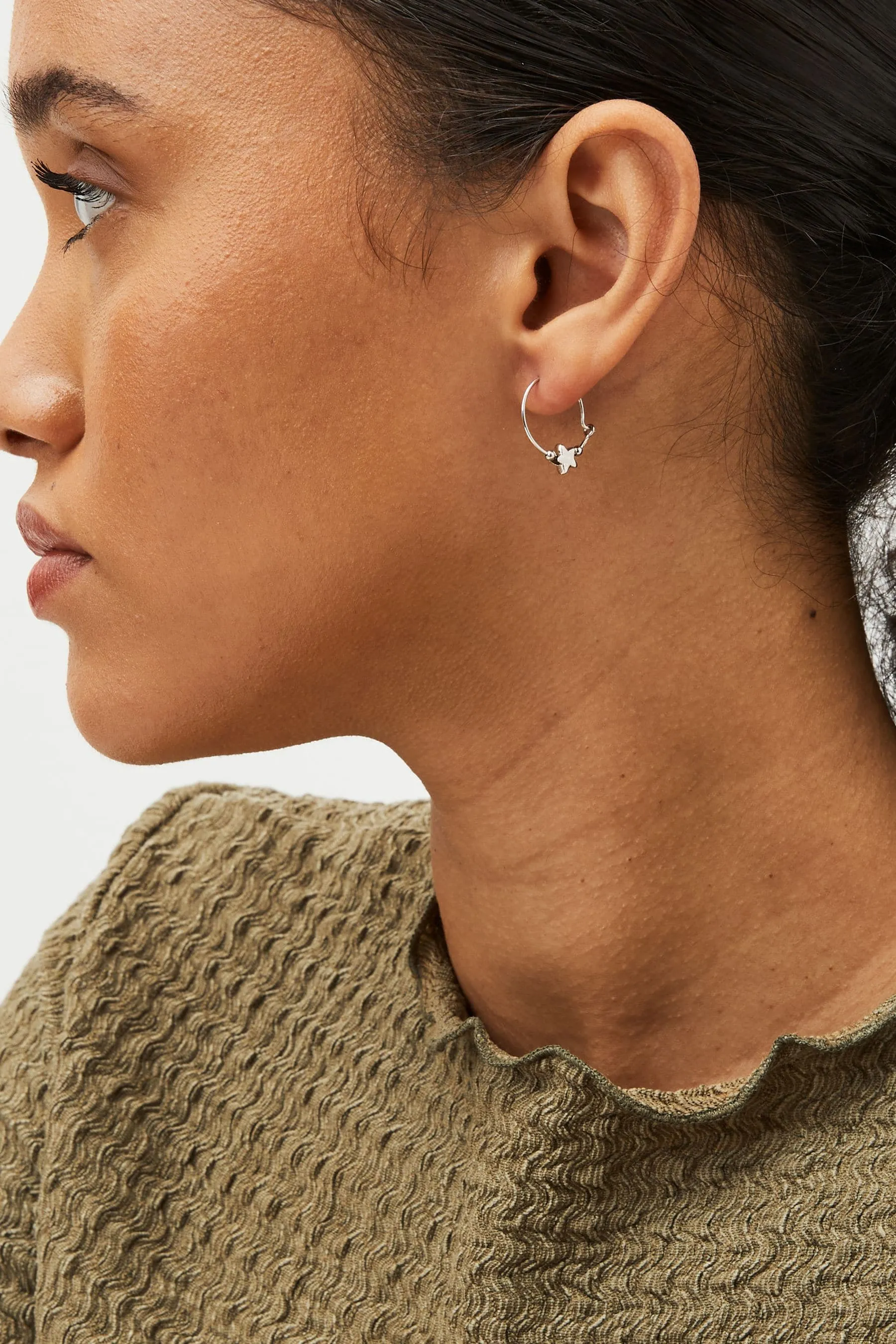 Colore argento  - Orecchini a cerchio in Argento sterling a stella