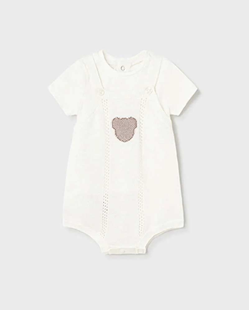 Completo avorio composto da t-shirt e salopette in maglia di cotone con orsetto jacquard 2-6 mesi