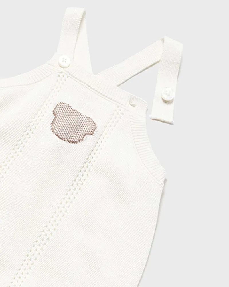 Completo avorio composto da t-shirt e salopette in maglia di cotone con orsetto jacquard 2-6 mesi