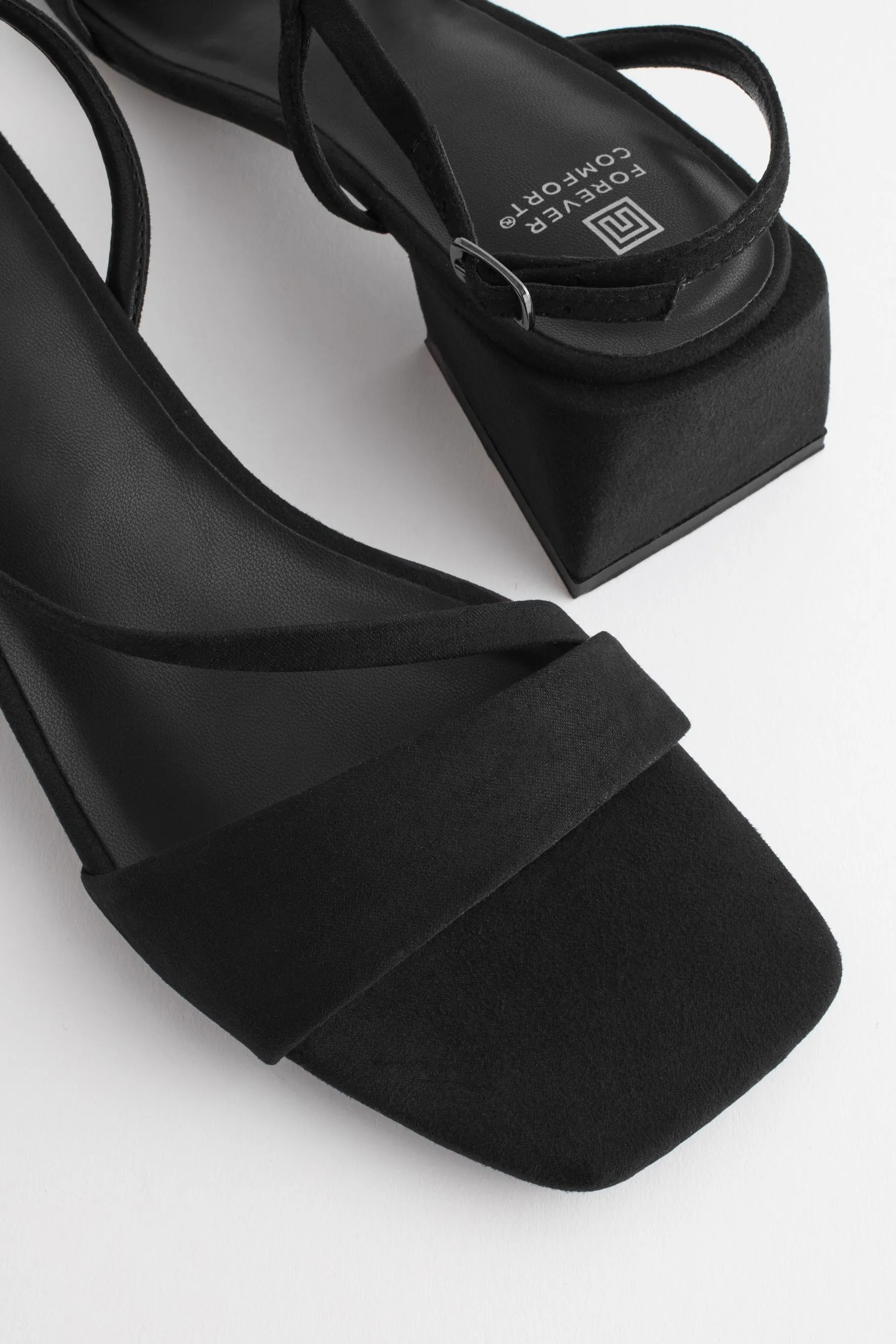 Forever Comfort® - Flare - Sandali