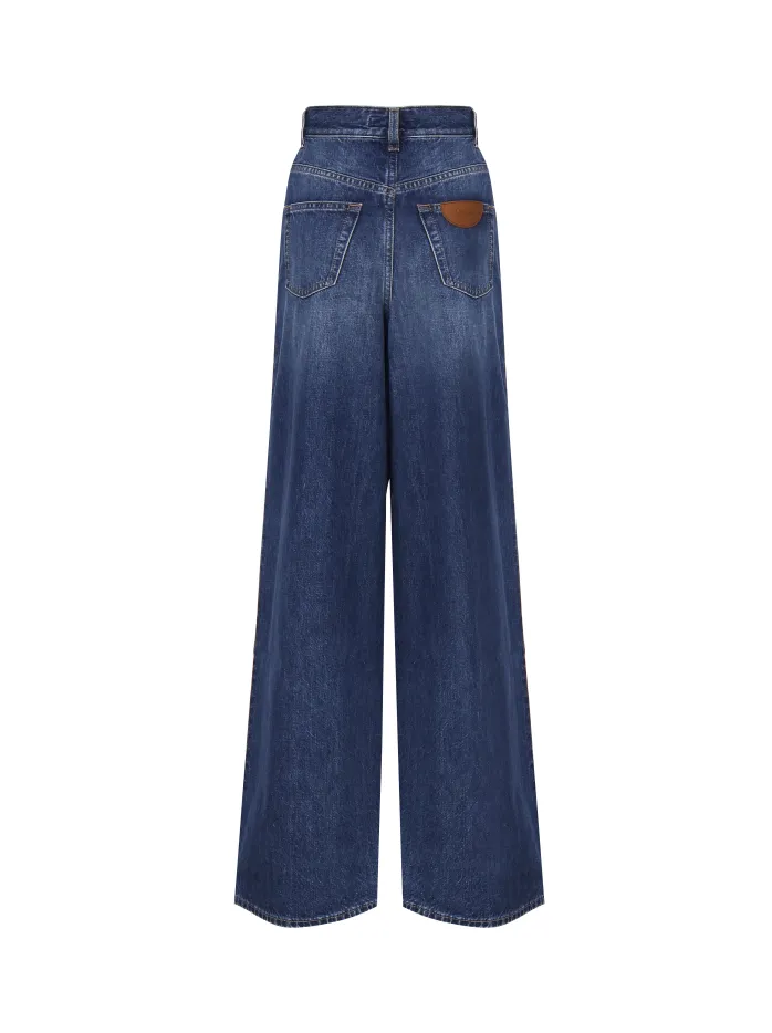 JEANS A GAMBIA AMPIA