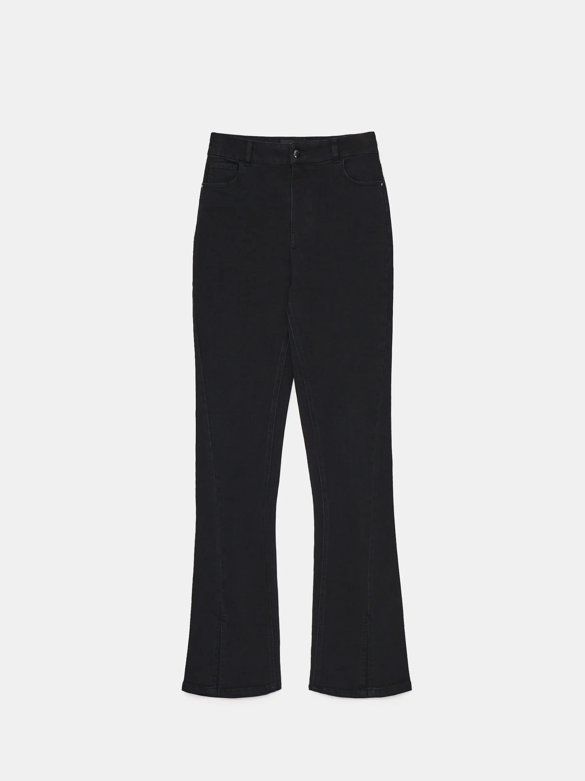 Jeans svasati a vita alta
