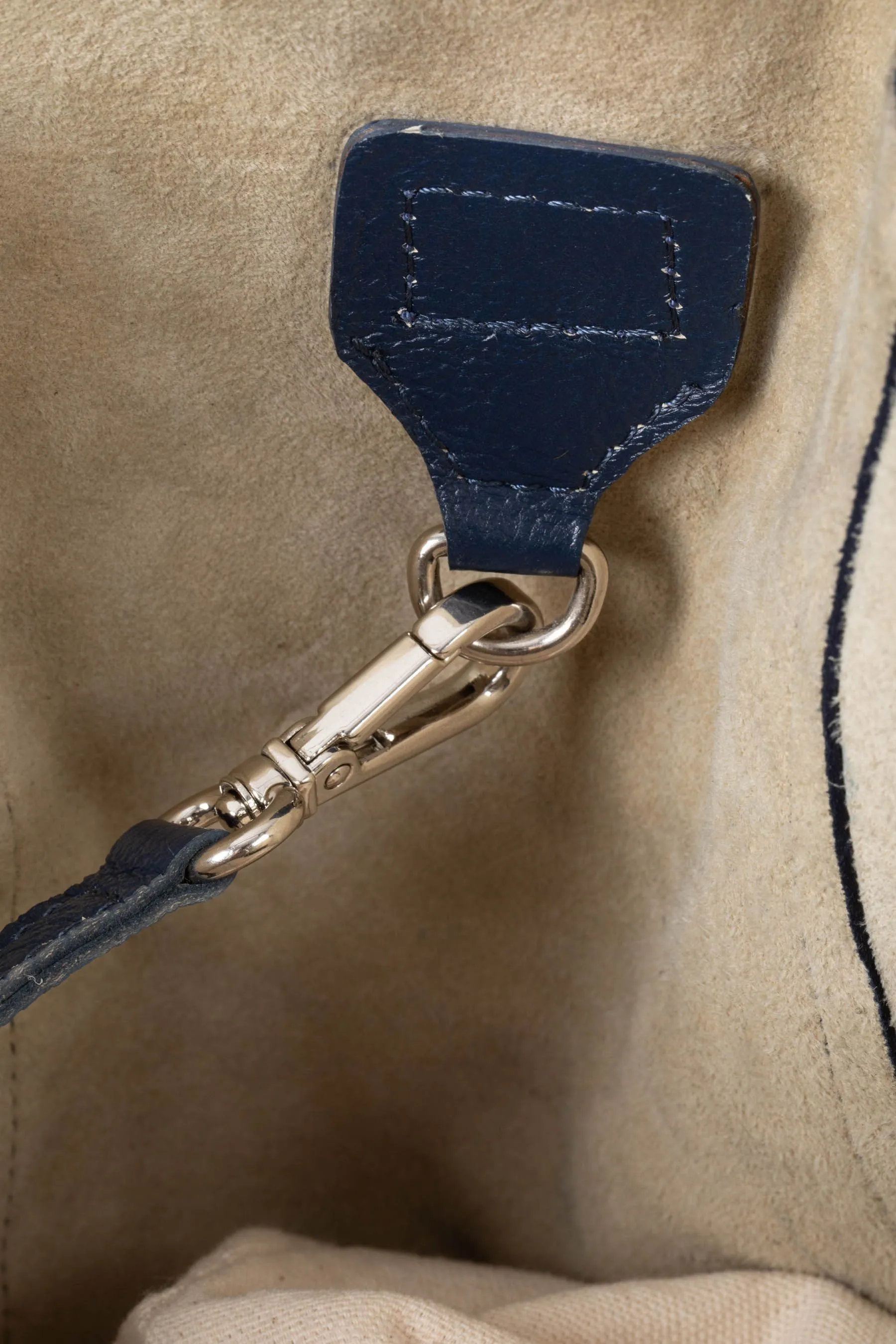 Lakeland Leather Tarn - Borsa a secchiello in pelle