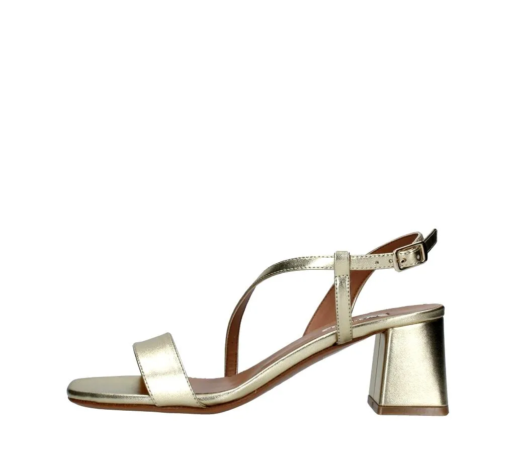 L'amour  ---------    ------------L'Amour by Albano sandali donna 209L-P PE23