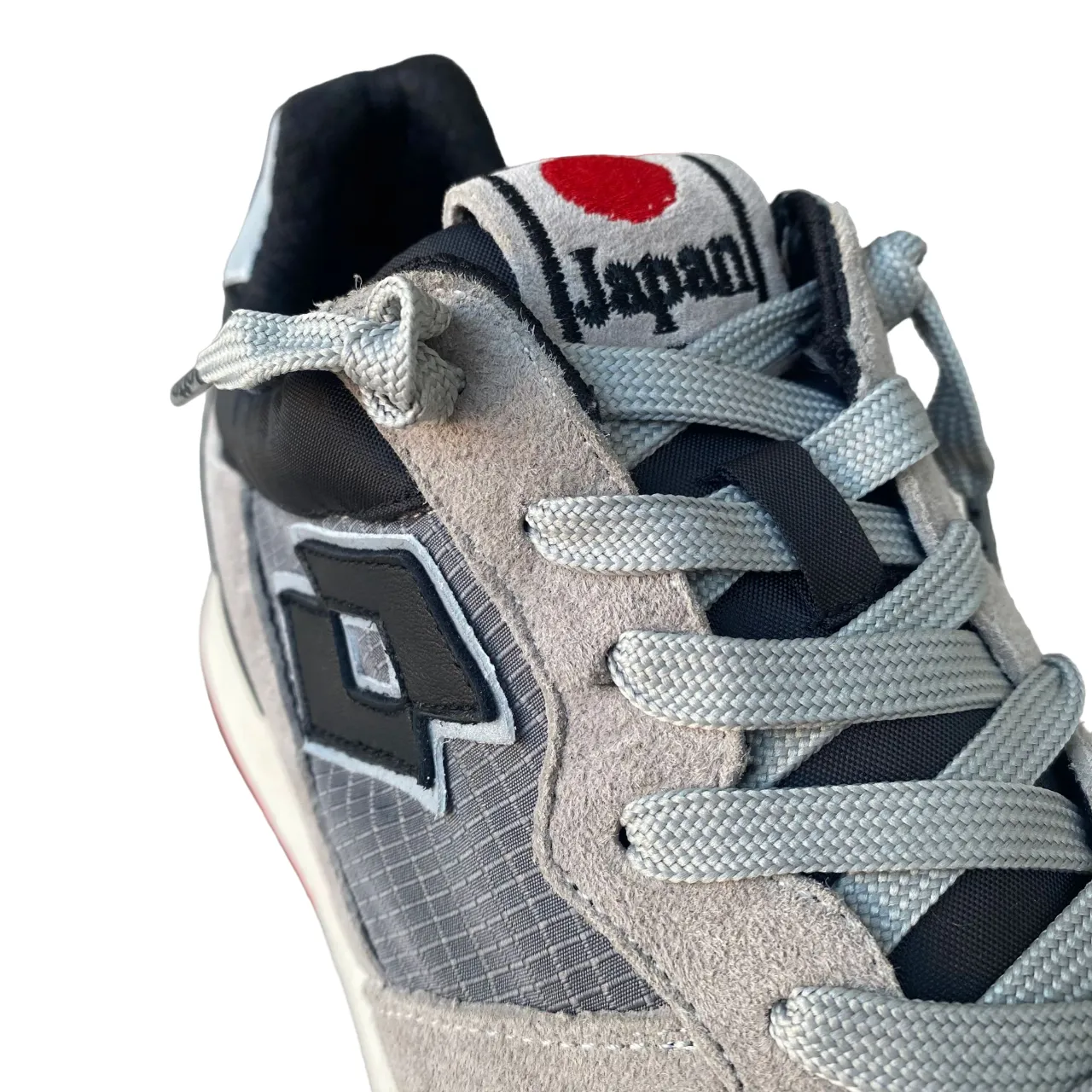 Lotto Leggenda Tokyo Shibuya low sneakers for men 215074 7C1 grey-black