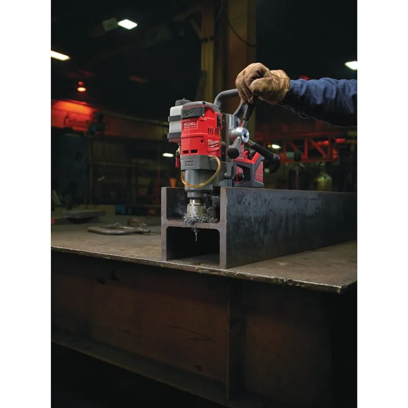 MILWAUKEE FMDP-502C Trapano magnetico M18 FUEL™ con valigetta