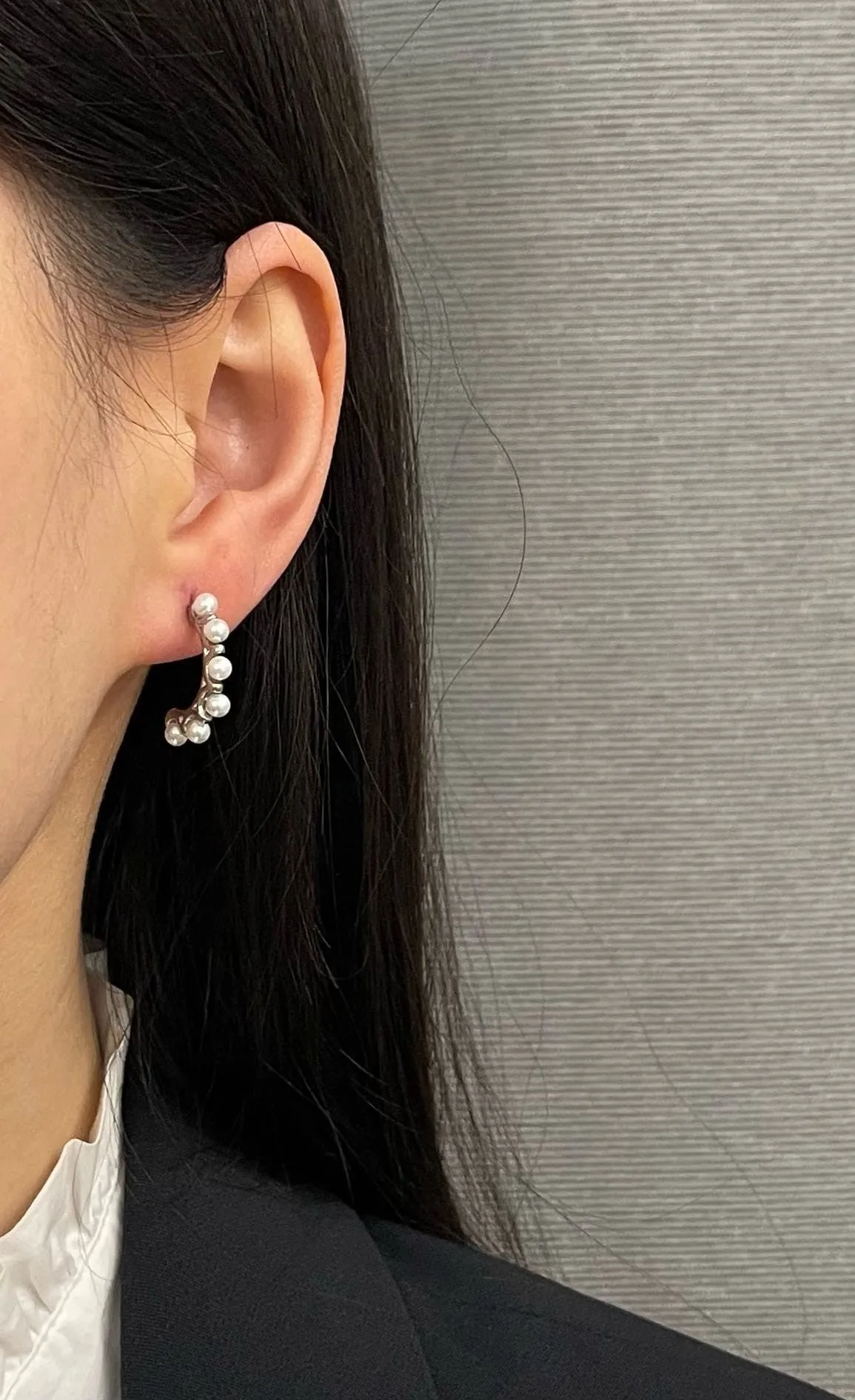Orecchini Donna Gioiello Chiusura Farfalla Perle Semicerchio Elegante