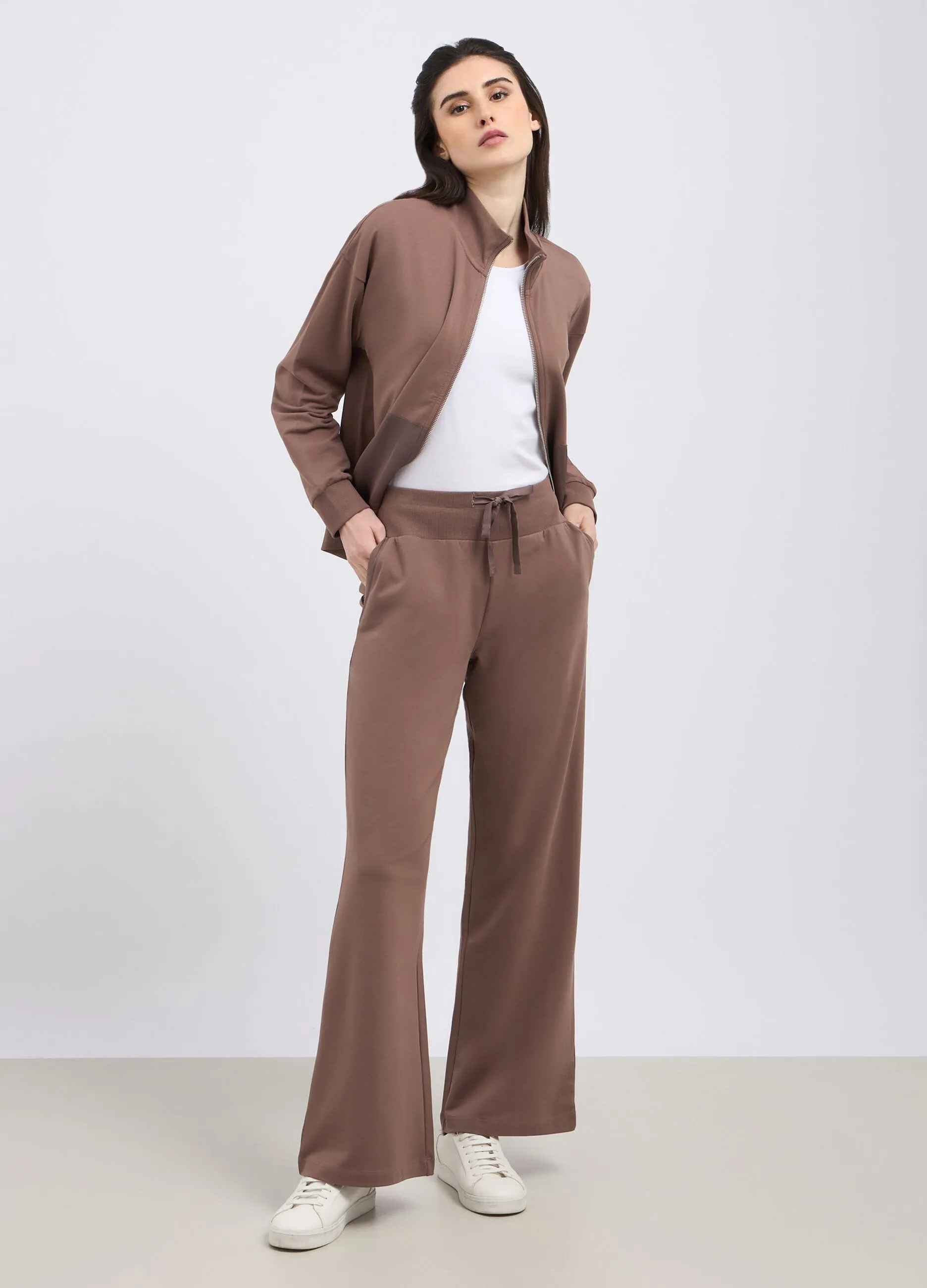 Pantaloni in cotone stretch flare fit donna