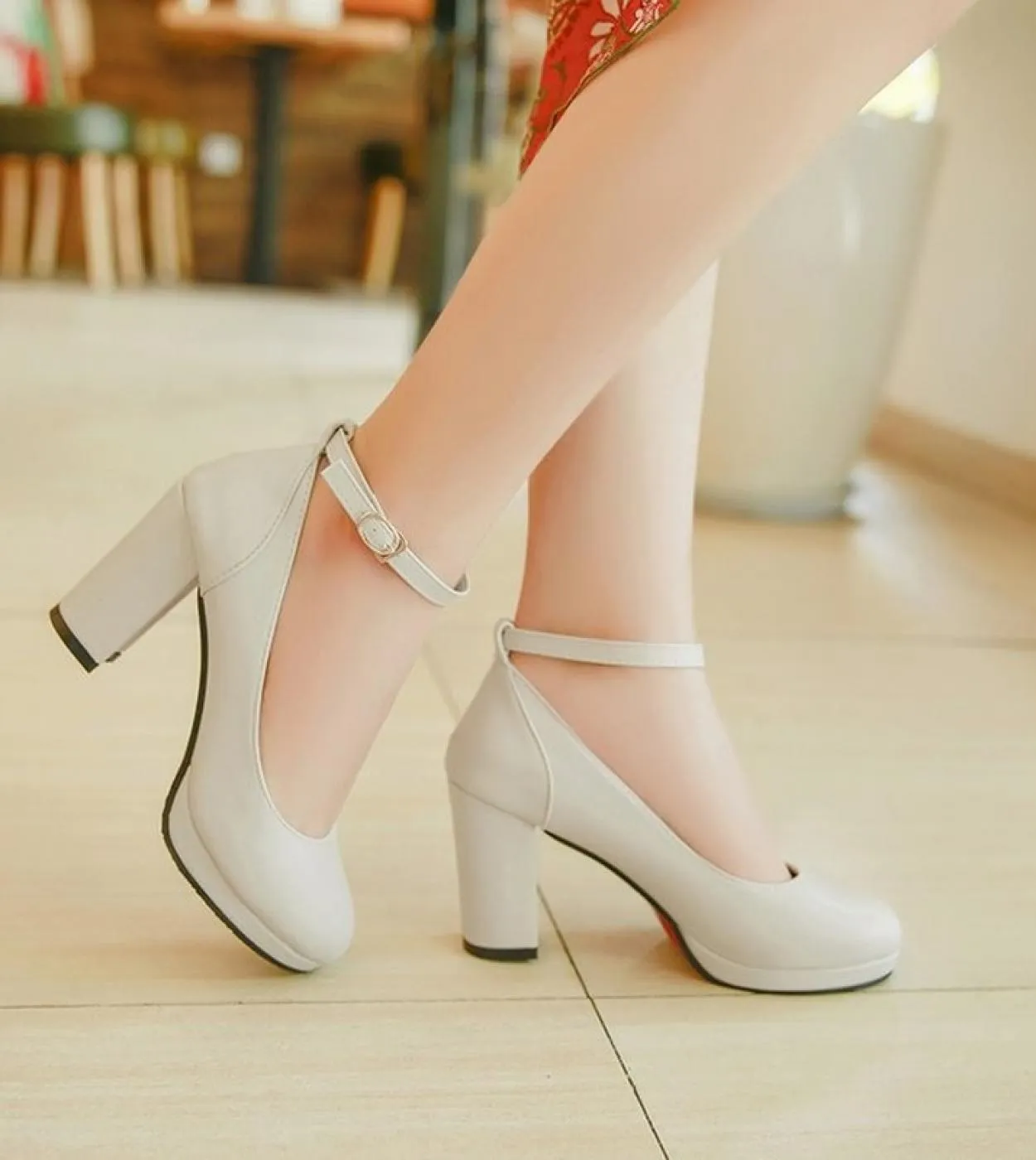 Scarpe con tacco spesso nero Scarpe con tacco alto Scarpe da lavoro Décolleté Tacchi alti 8 cm Donna 2023 Nuovo