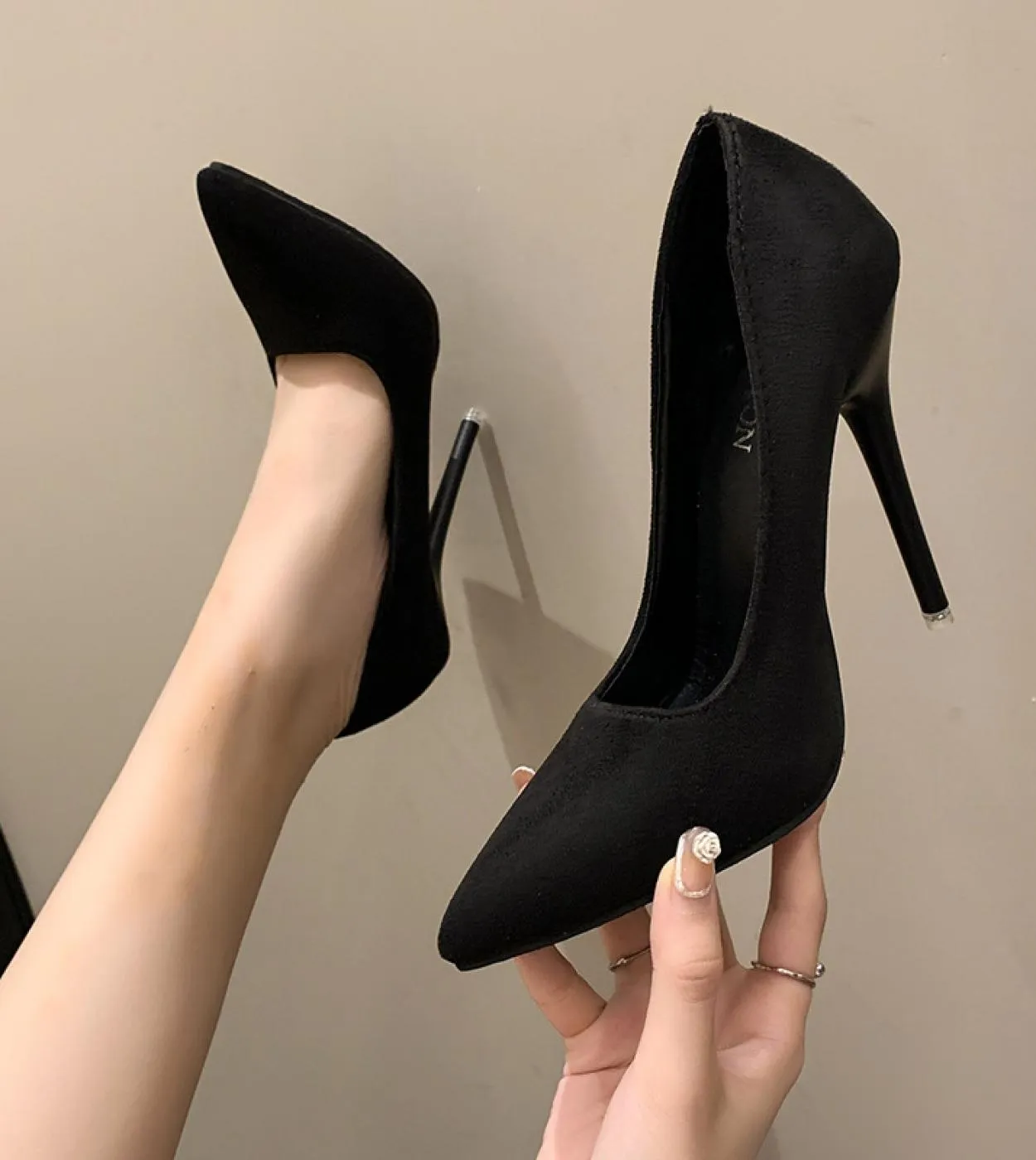 Scarpe da donna Décolleté con tacco a spillo super alto Décolleté da donna da ufficio Scarpe a punta con tacco sottile Scarpe da