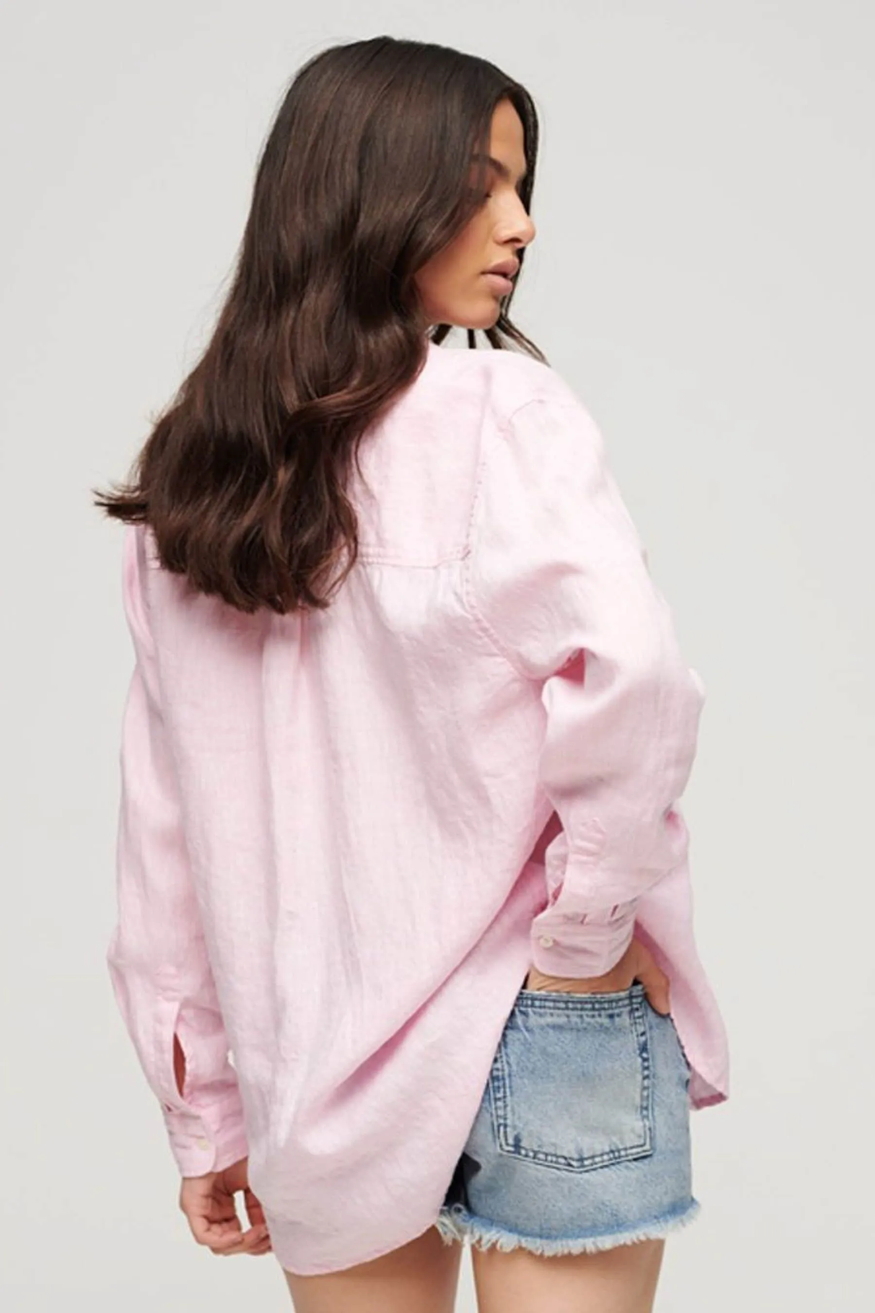 Superdry - Camicia casual in Boyfriend di lino